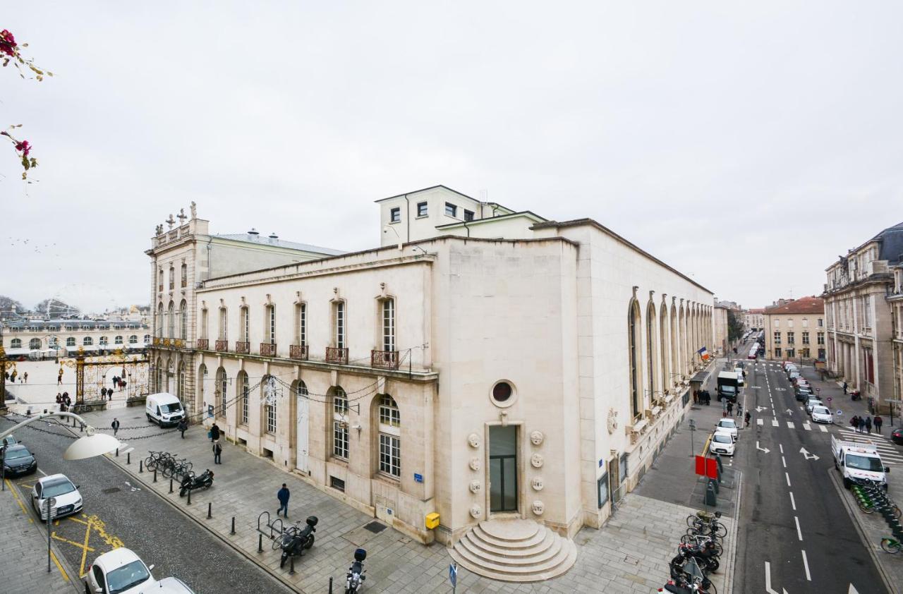 16 Rue Des Dominicains Apartment Nancy Bagian luar foto