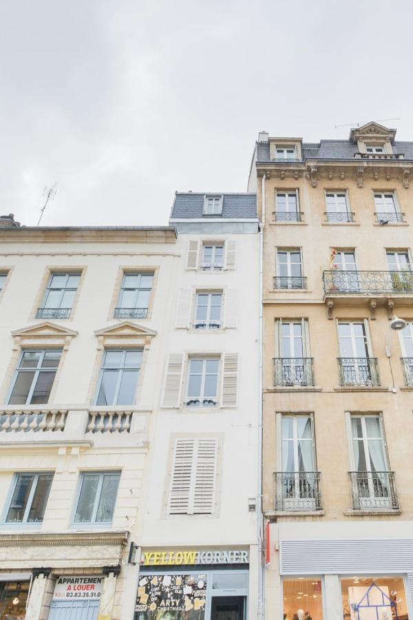 16 Rue Des Dominicains Apartment Nancy Bagian luar foto